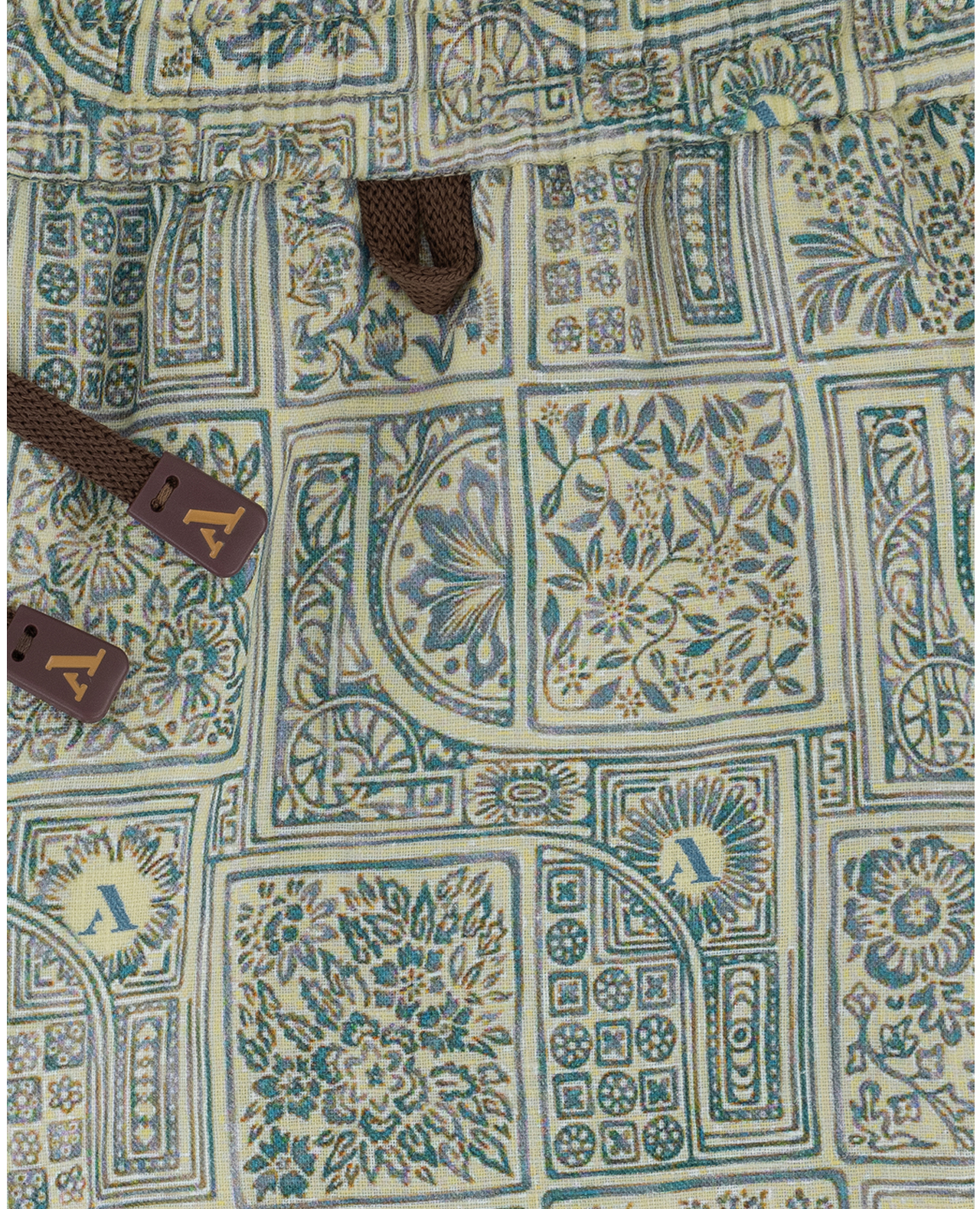 Linen Shorts Blue Floral Print - Image 4